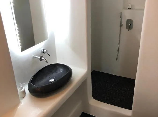 Mykonos 2 Bedroom House With Swimming Pool