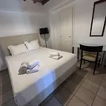 Mykonos 2 Bedroom House With Swimming Pool 公寓