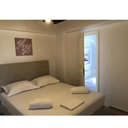 Mykonos 2 Bedroom House With Swimming Pool * オルノス