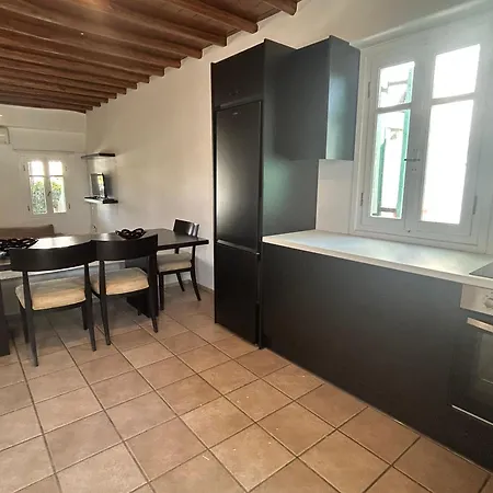 Mykonos 2 Bedroom House With Swimming Pool アパート *