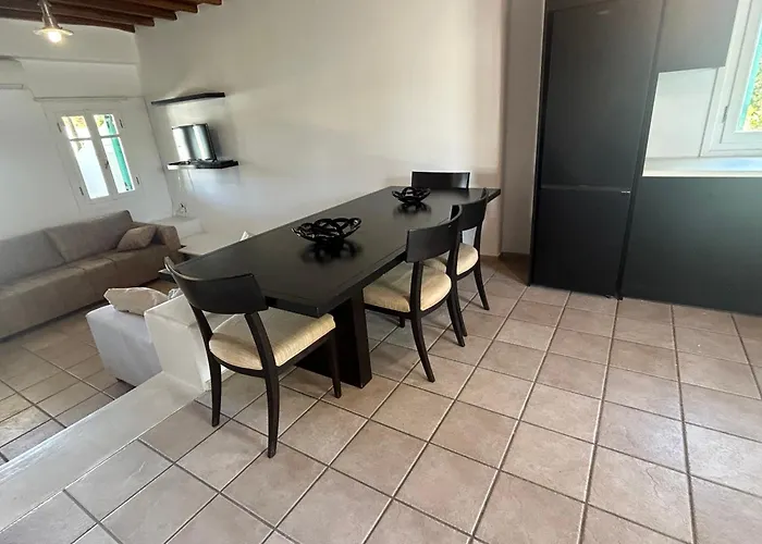 Lejlighed Mykonos 2 Bedroom House With Swimming Pool